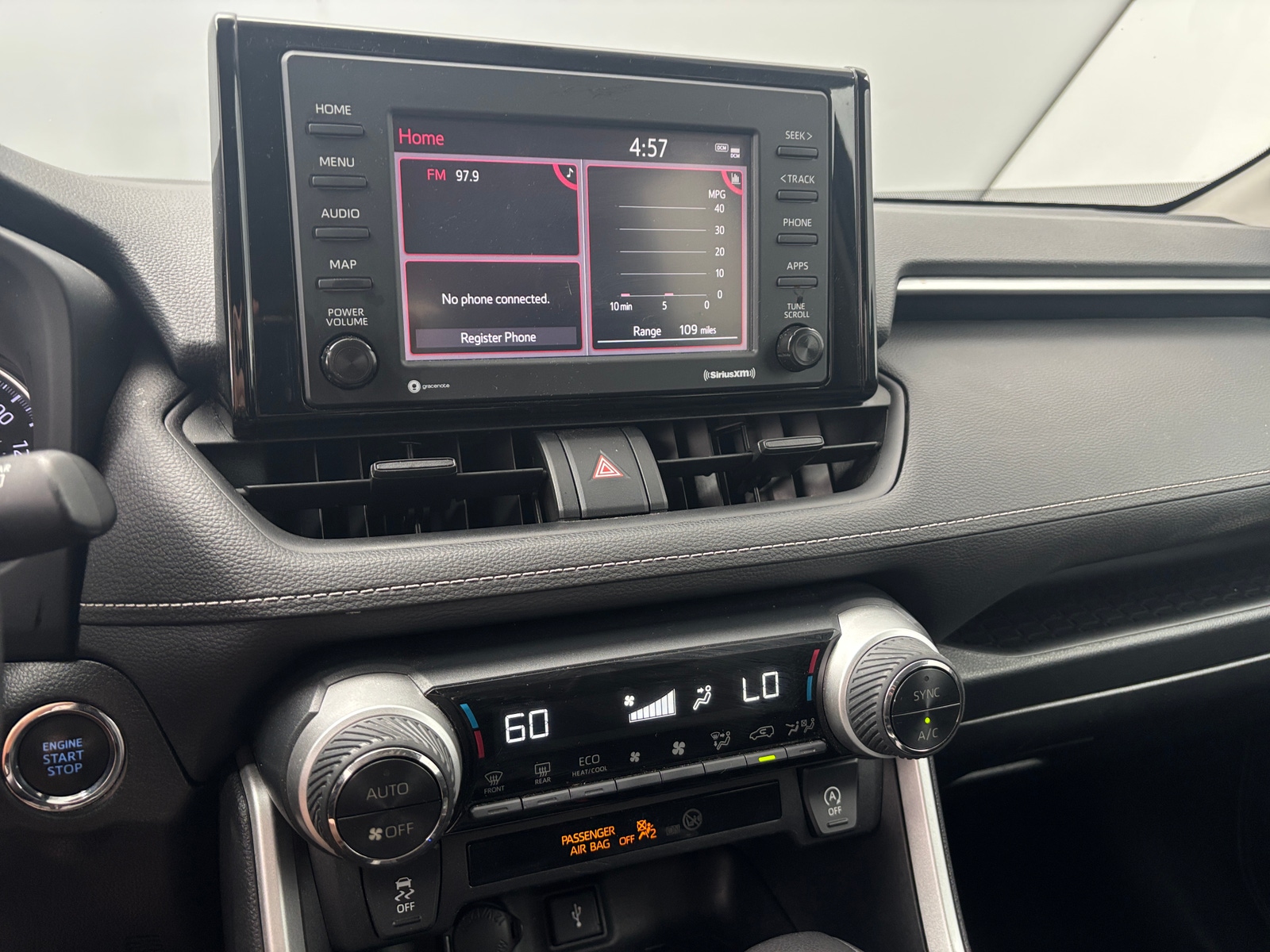 Thumbnail: 2021 Toyota RAV4 - 4