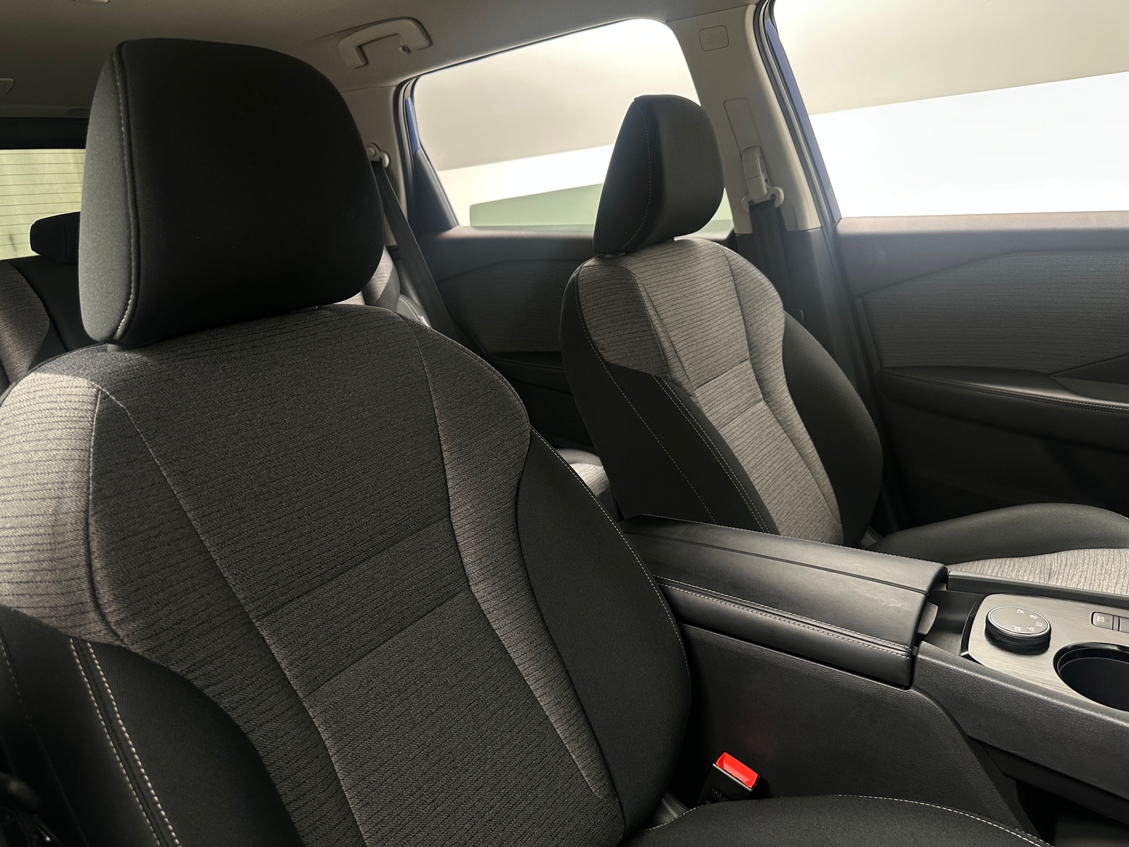 Thumbnail: 2023 Nissan Rogue - 2