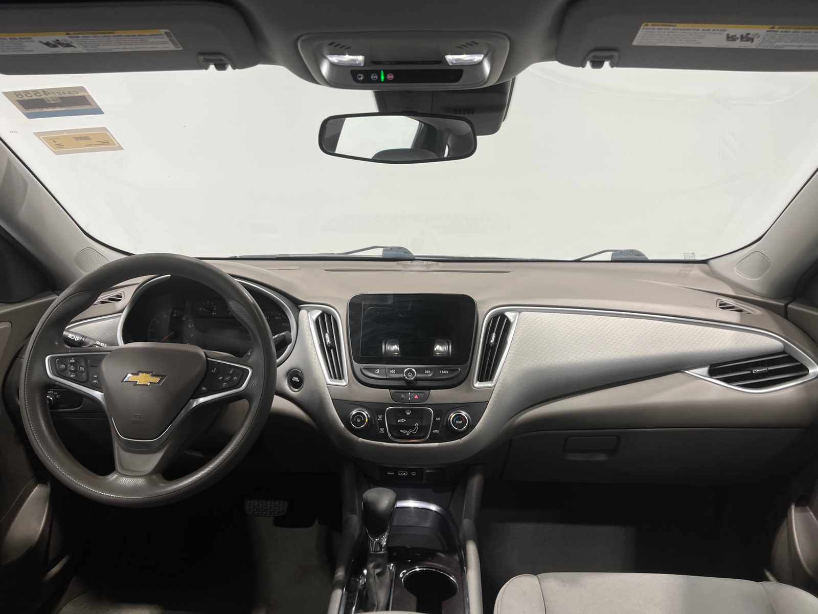 Thumbnail: 2022 Chevrolet Malibu - 3