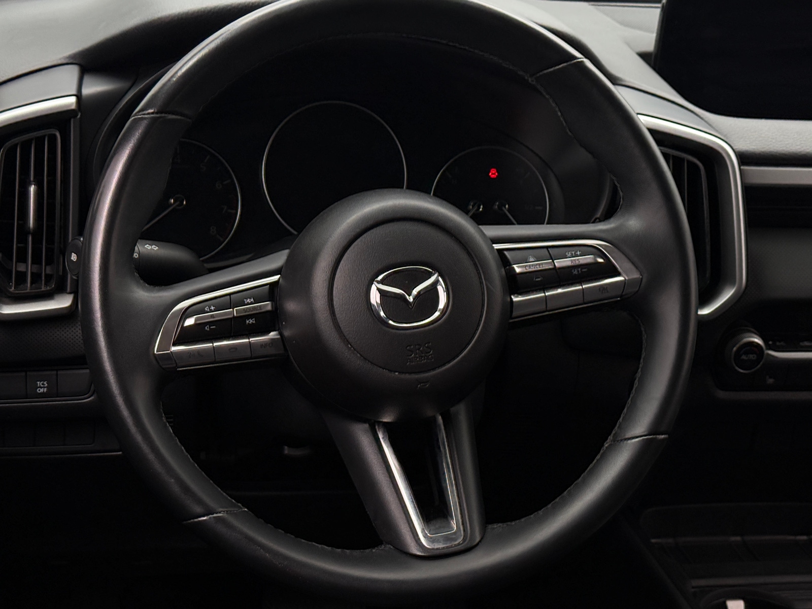 Thumbnail: 2025 Mazda CX-50 - 4