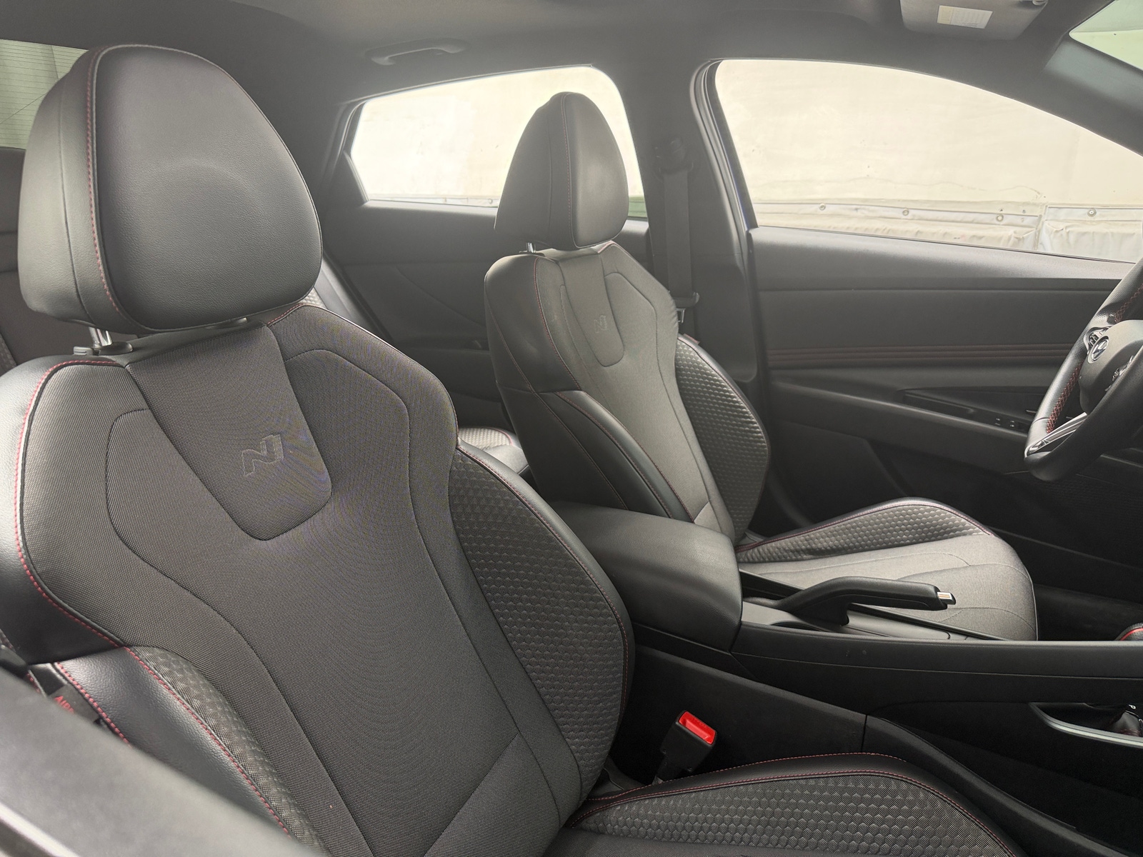 Thumbnail: 2022 Hyundai Elantra - 2