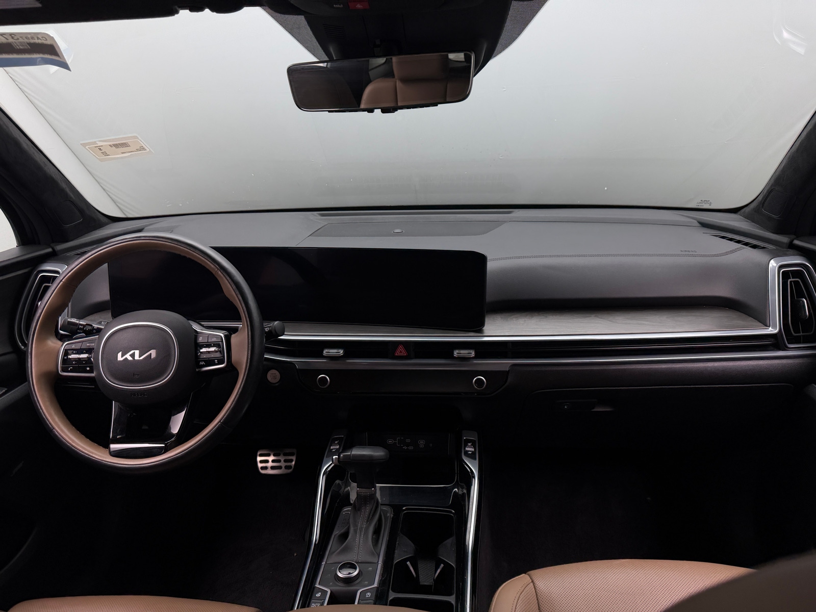 Thumbnail: 2024 Kia Sorento - 2