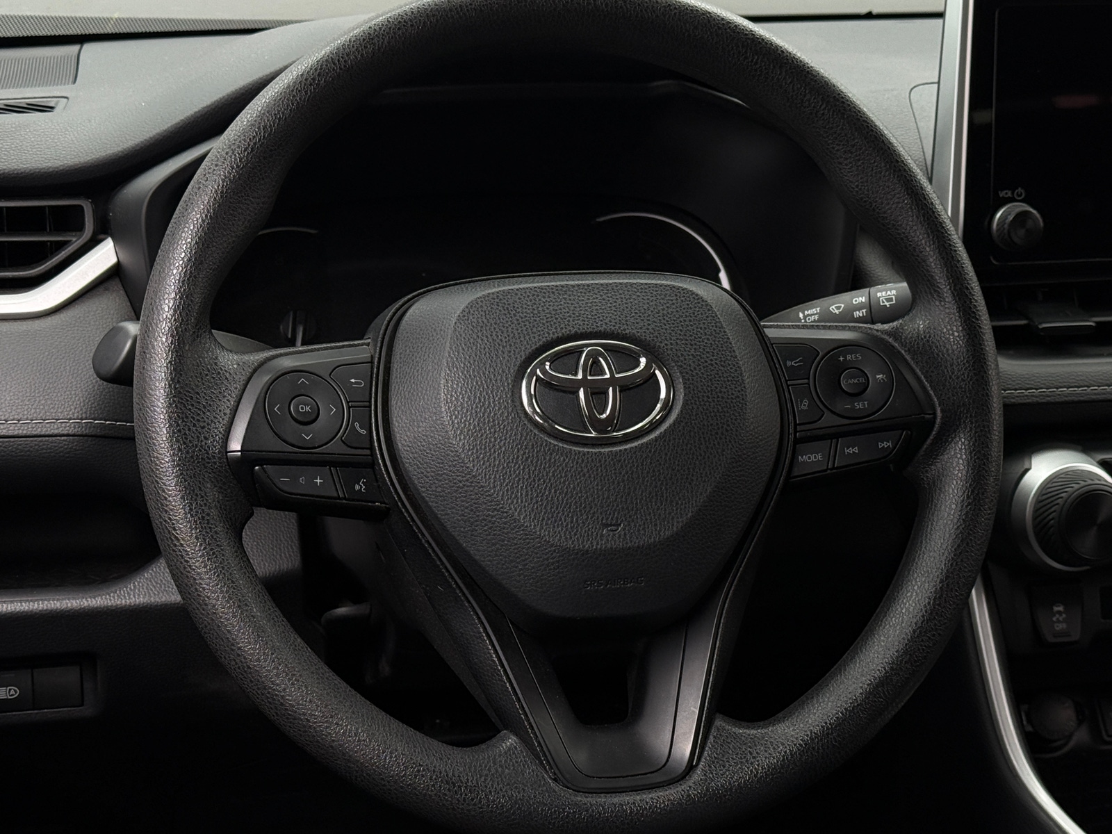 Thumbnail: 2025 Toyota RAV4 - 5