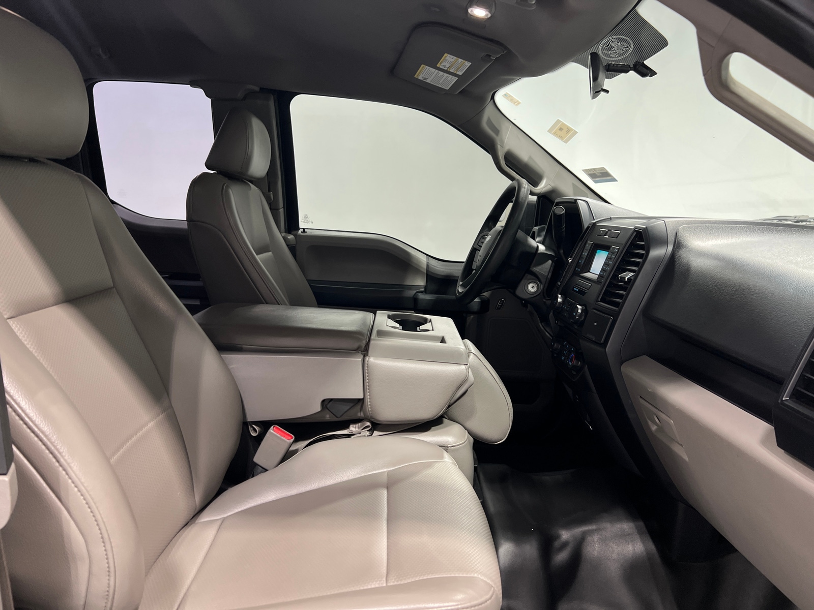 Thumbnail: 2016 Ford Econoline - 2