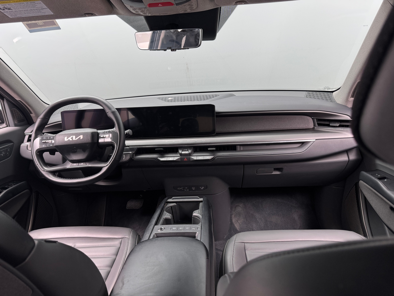 Thumbnail: 2024 Kia EV9 - 2