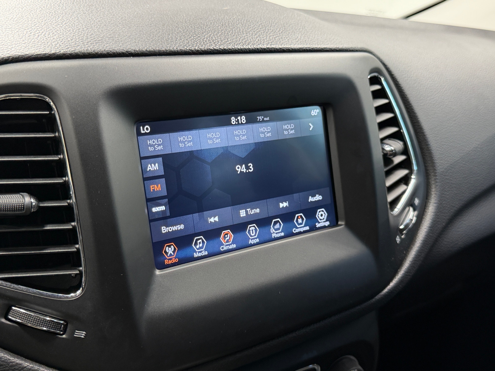 Thumbnail: 2018 Jeep Compass - 4