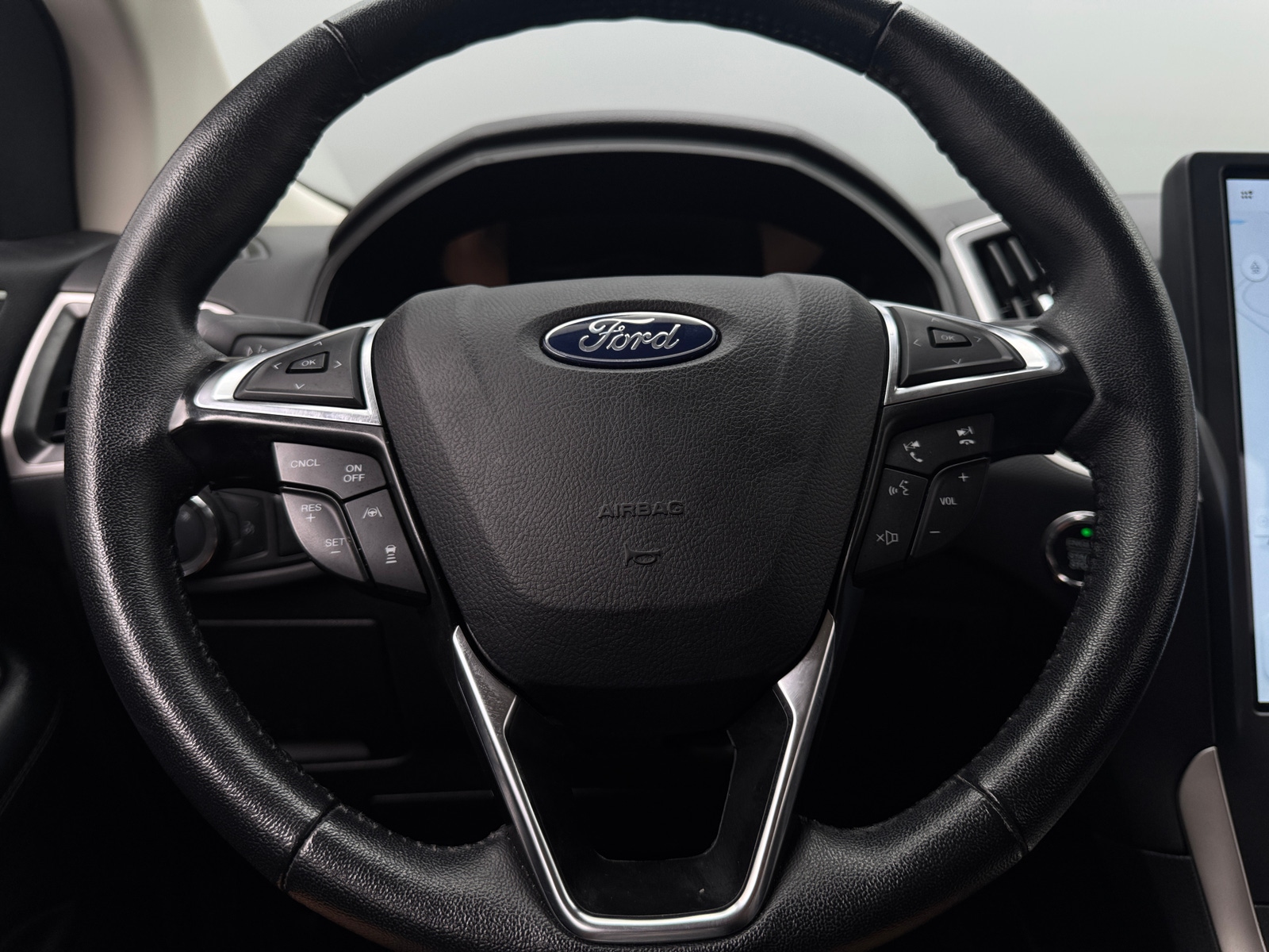Thumbnail: 2024 Ford Edge - 4