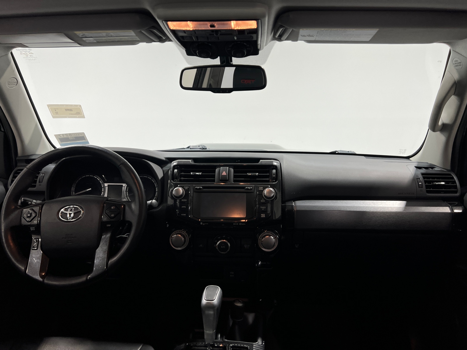 Thumbnail: 2018 Toyota 4Runner - 3