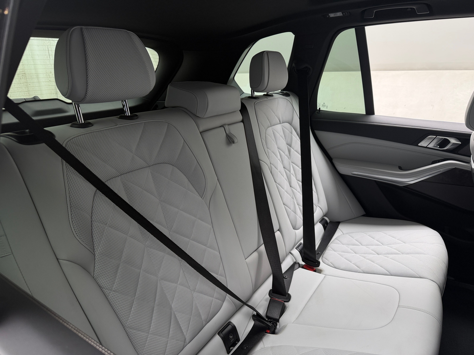 Thumbnail: 2026 BMW X5 - 5