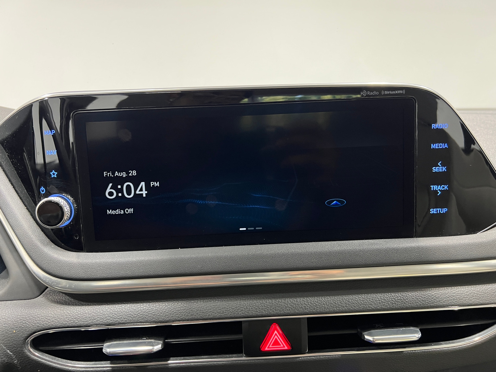 Thumbnail: 2023 Hyundai Sonata - 4