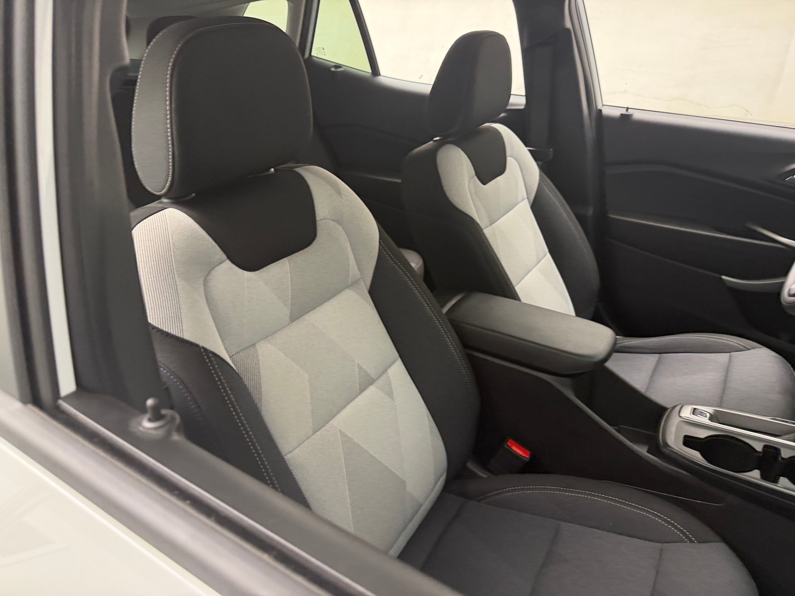 Thumbnail: 2026 Chevrolet Trax - 2