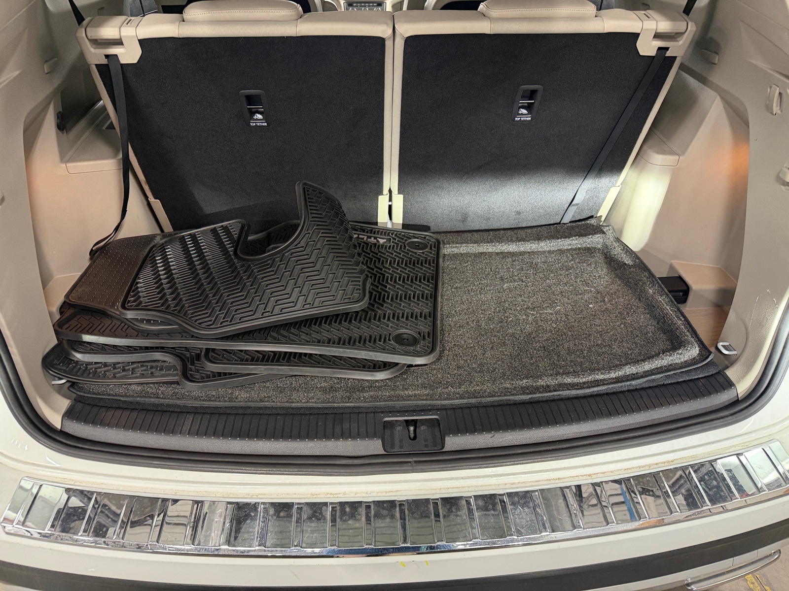 Thumbnail: 2018 Volkswagen Atlas - 6