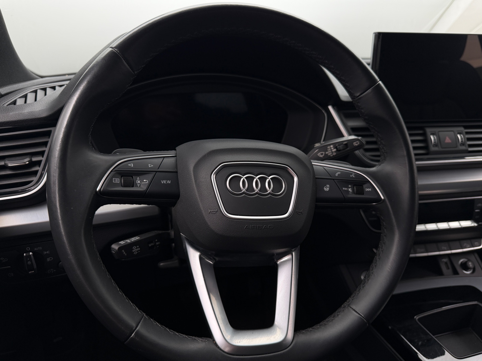 Thumbnail: 2025 Audi Q5 - 4