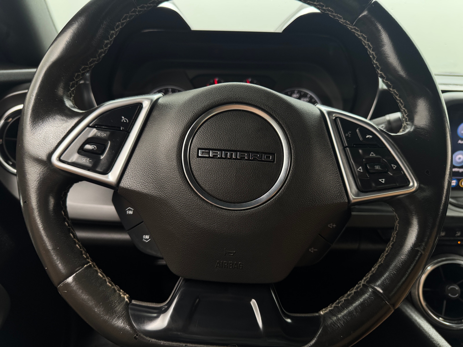 Thumbnail: 2021 Chevrolet Camaro - 5