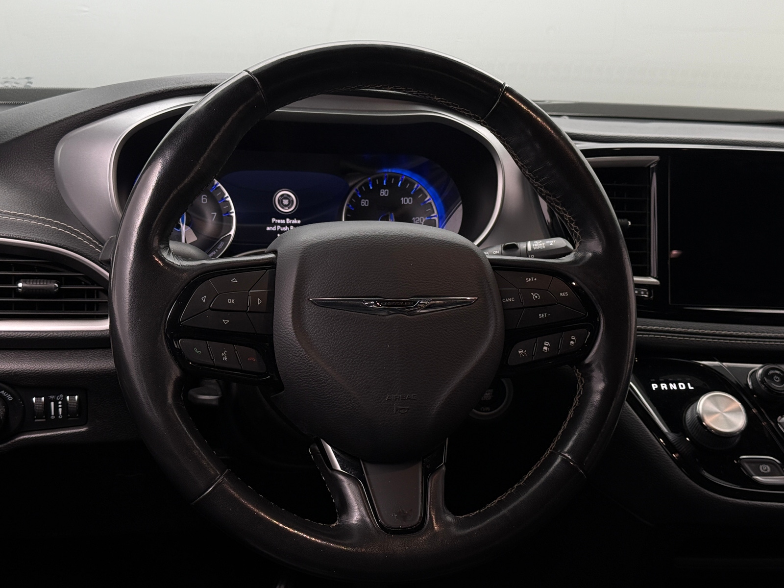 Thumbnail: 2021 Chrysler Pacifica - 4