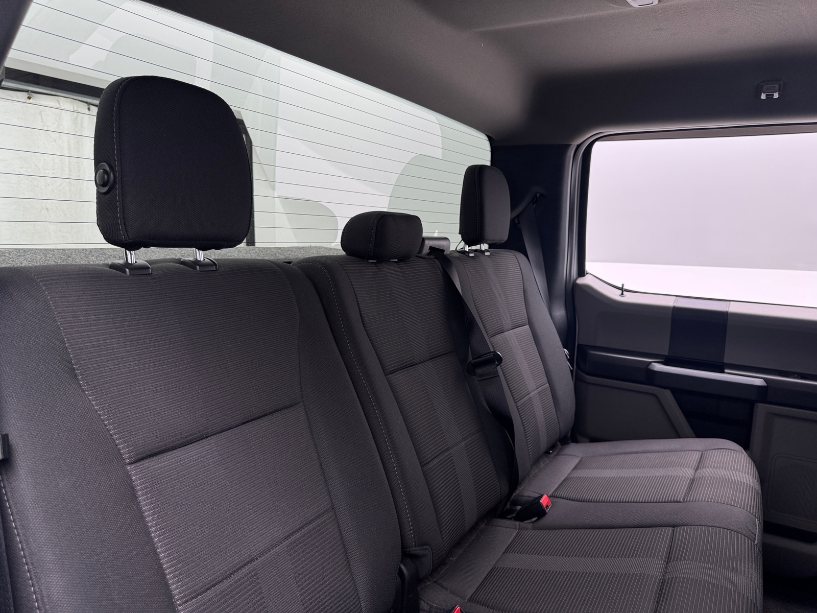 Thumbnail: 2019 Ford Econoline - 6