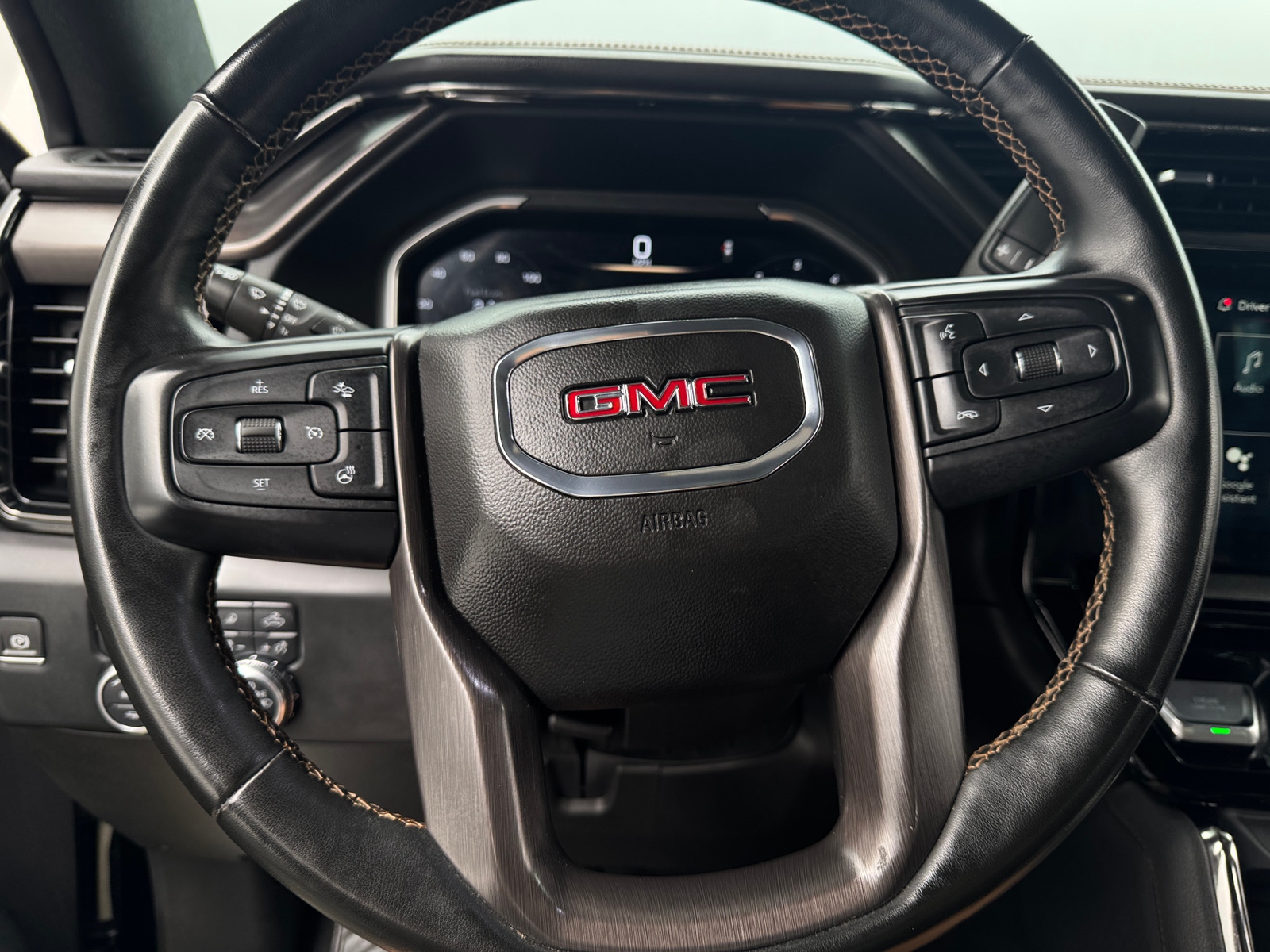 Thumbnail: 2024 GMC Sierra 2500 - 4