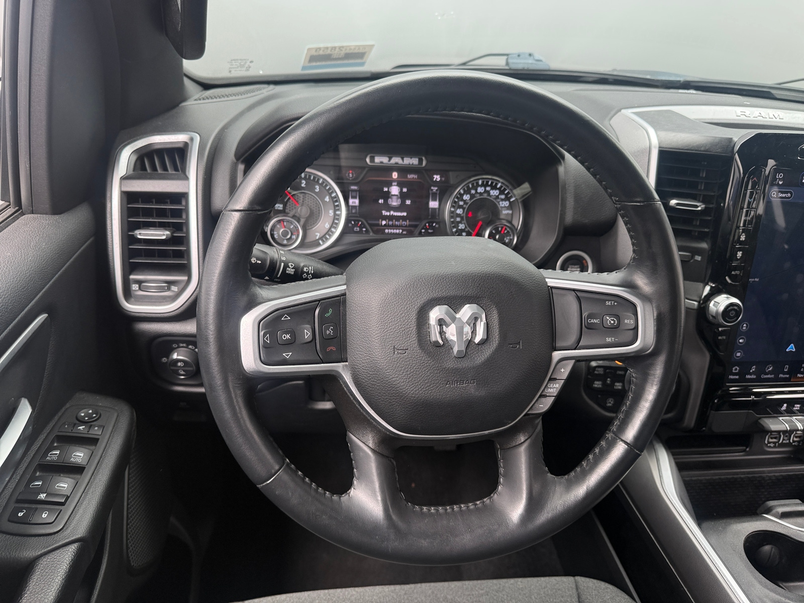 Thumbnail: 2023 RAM 1500 - 5