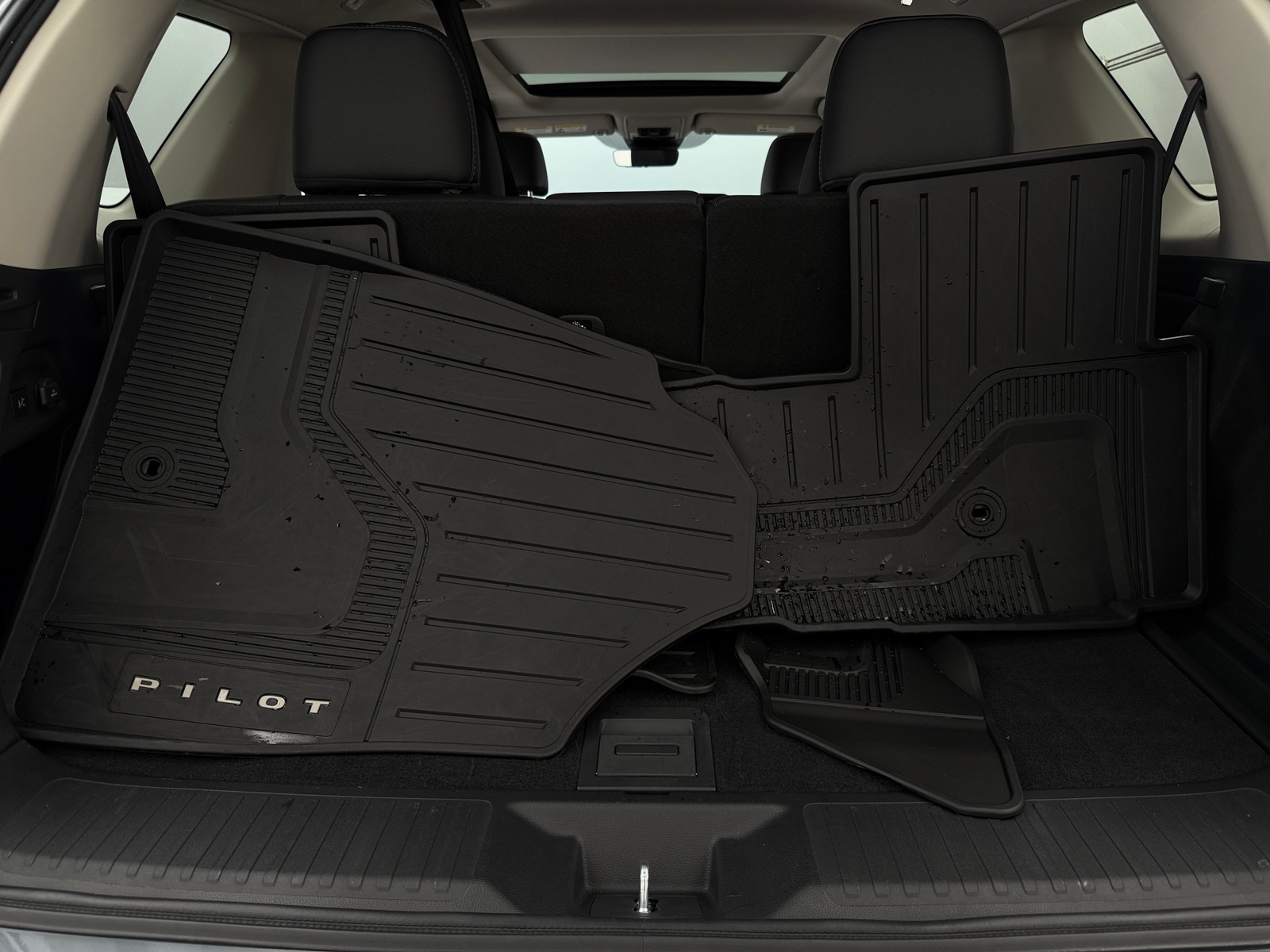 Thumbnail: 2026 Honda Pilot - 6