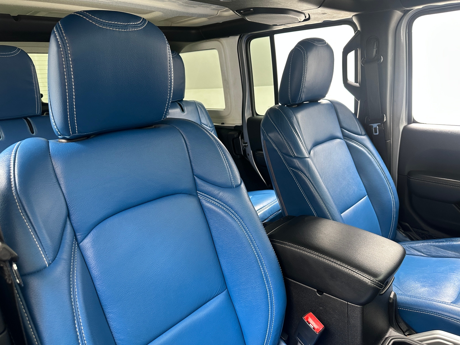 Thumbnail: 2018 Jeep Wrangler - 2