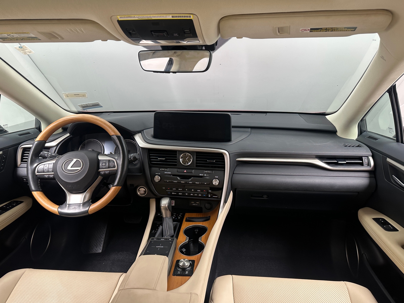 Thumbnail: 2022 Lexus RX - 3