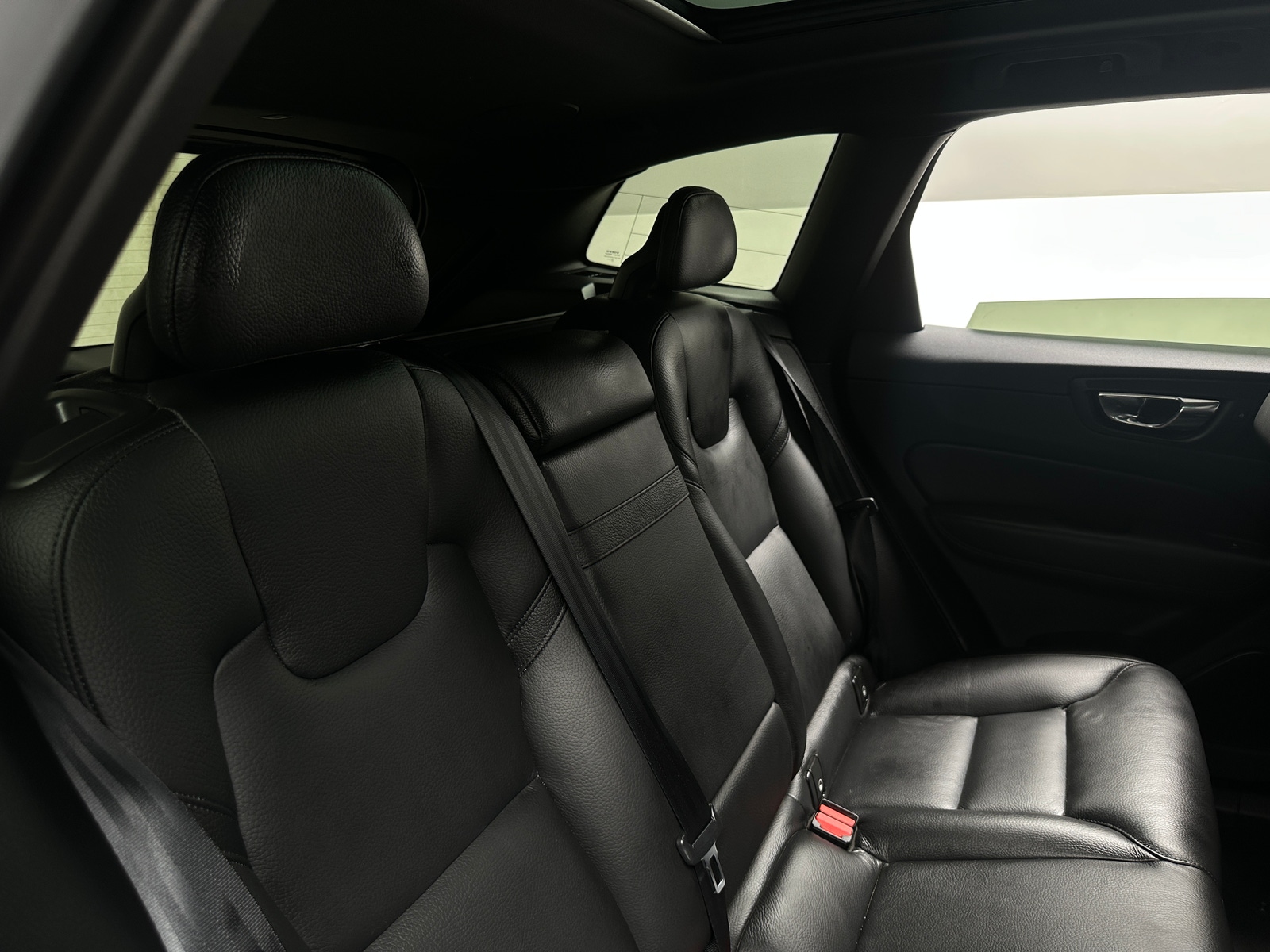 Thumbnail: 2019 Volvo XC60 - 6