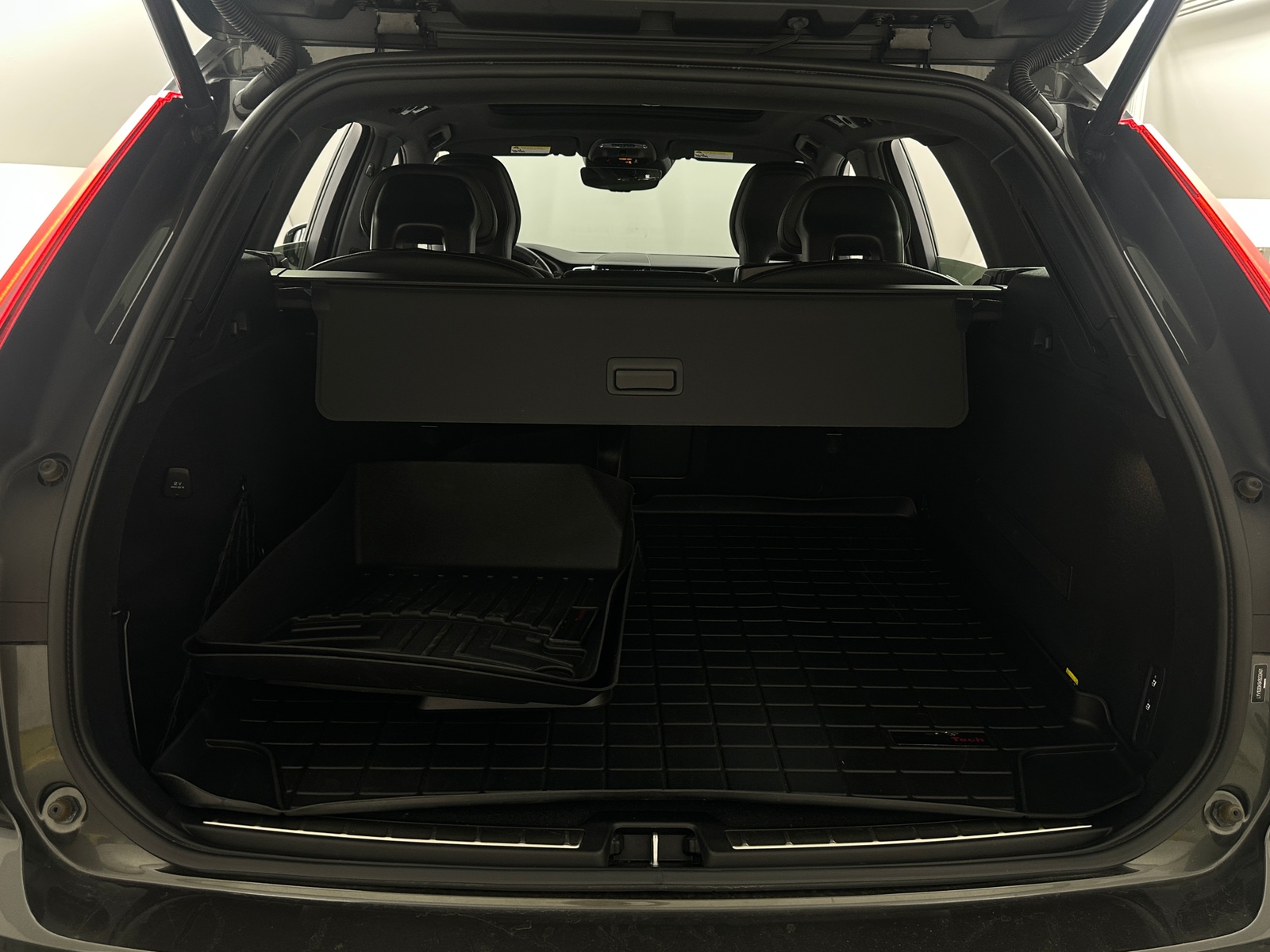Thumbnail: 2019 Volvo XC60 - 7