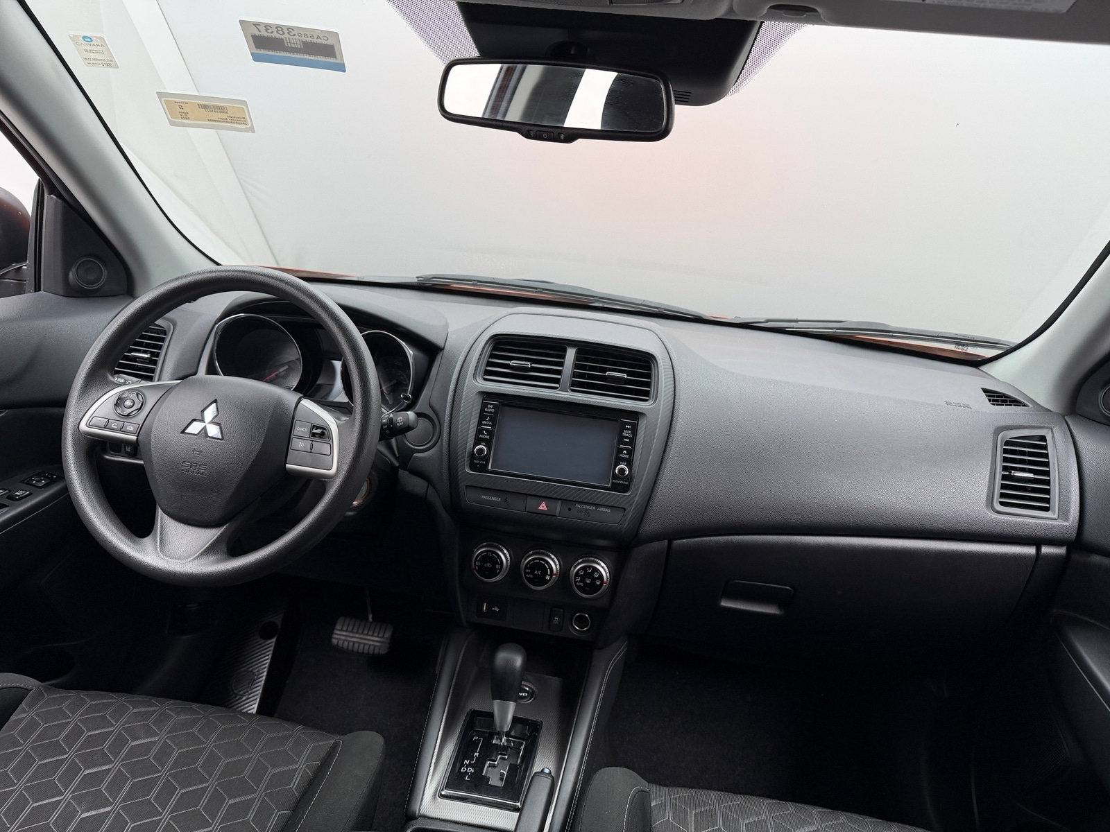 Thumbnail: 2024 Mitsubishi Outlander Sport - 3