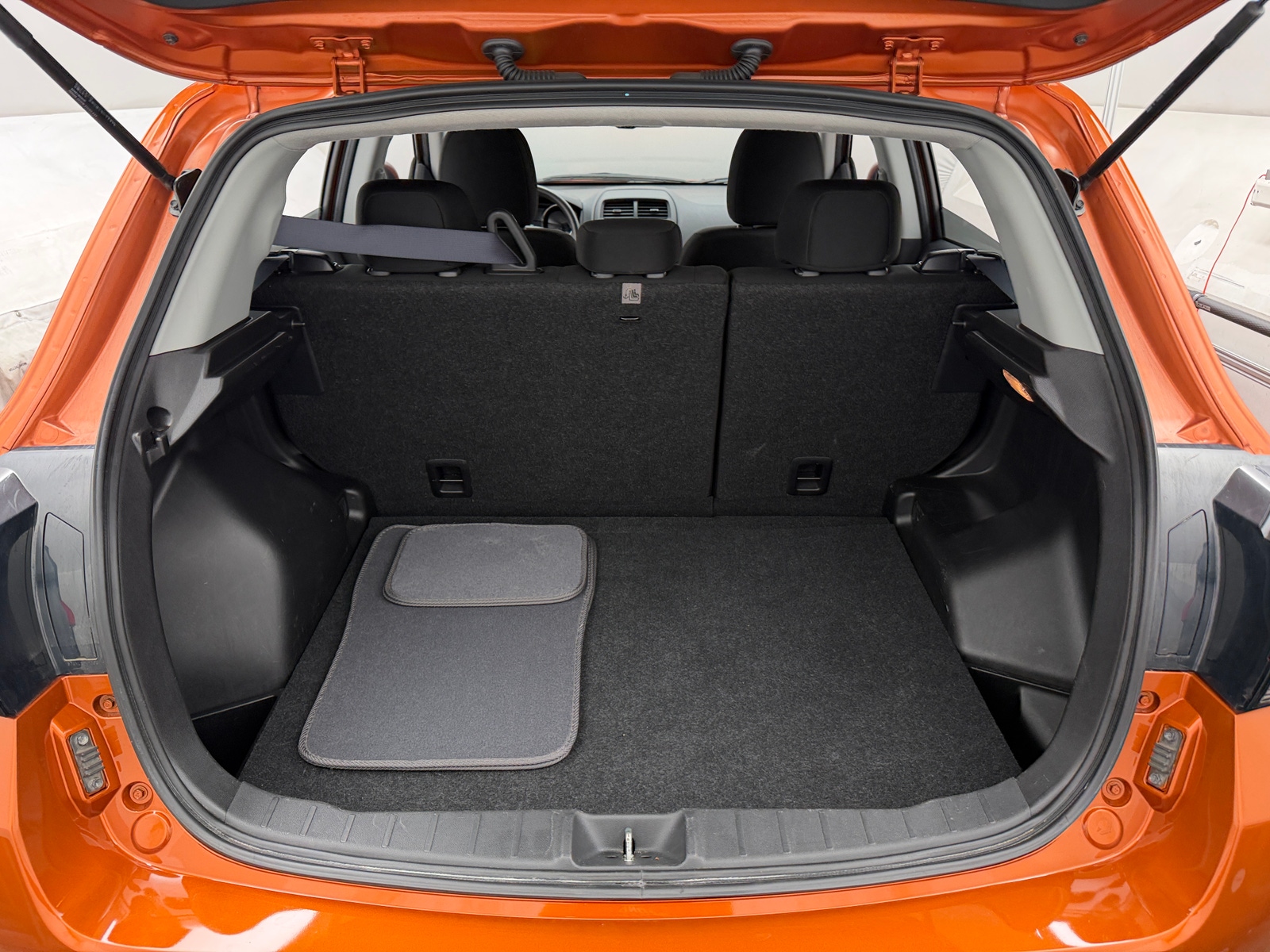 Thumbnail: 2024 Mitsubishi Outlander Sport - 7