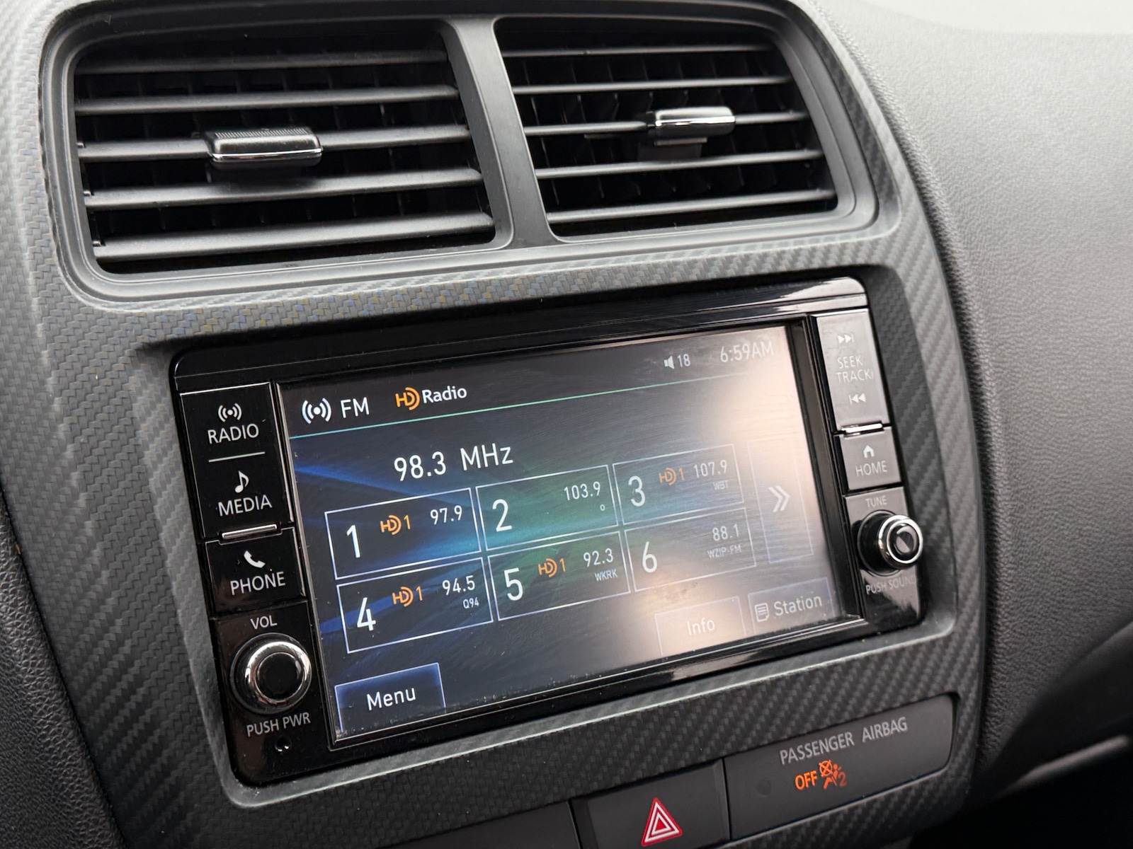 Thumbnail: 2024 Mitsubishi Outlander Sport - 4