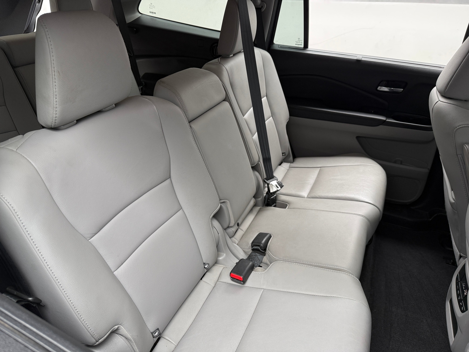 Thumbnail: 2019 Honda Pilot - 6