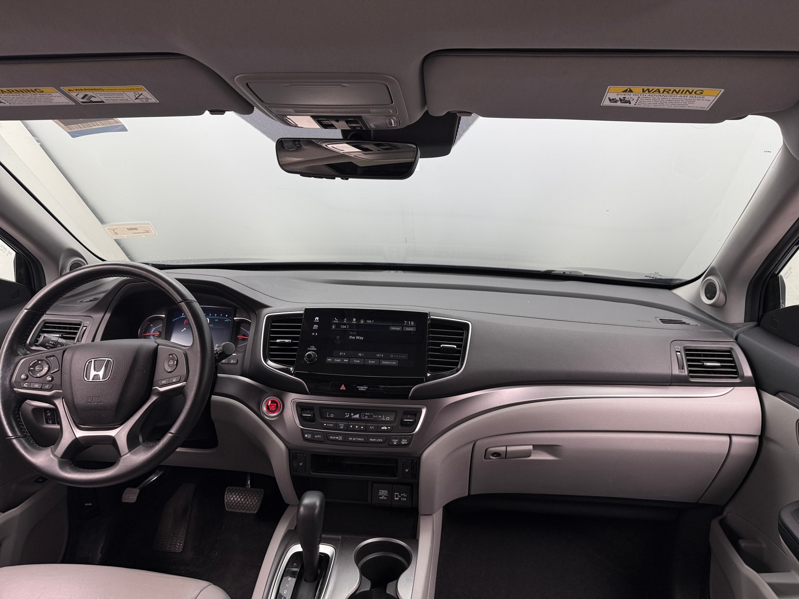 Thumbnail: 2019 Honda Pilot - 3