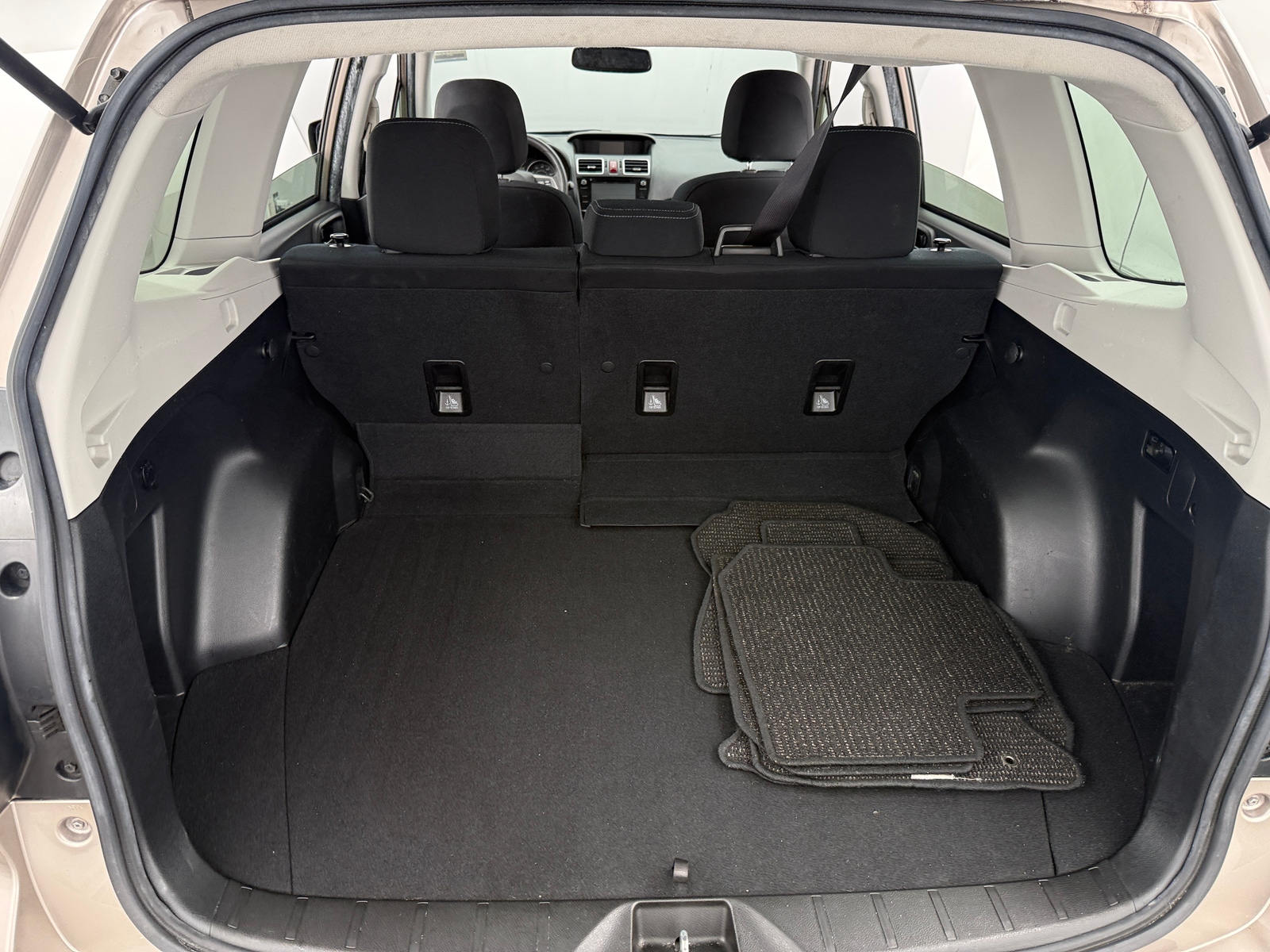 Thumbnail: 2016 Subaru Forester - 7