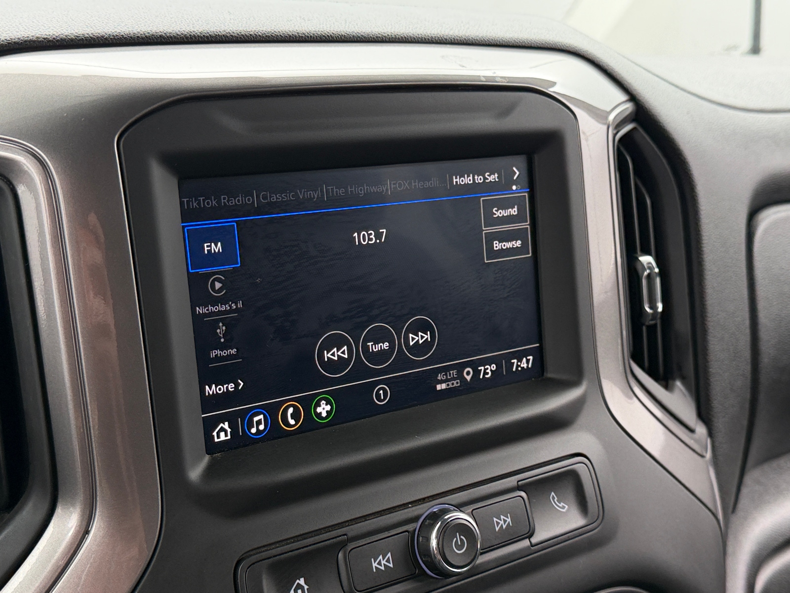 Thumbnail: 2025 Chevrolet Silverado 2500 - 4