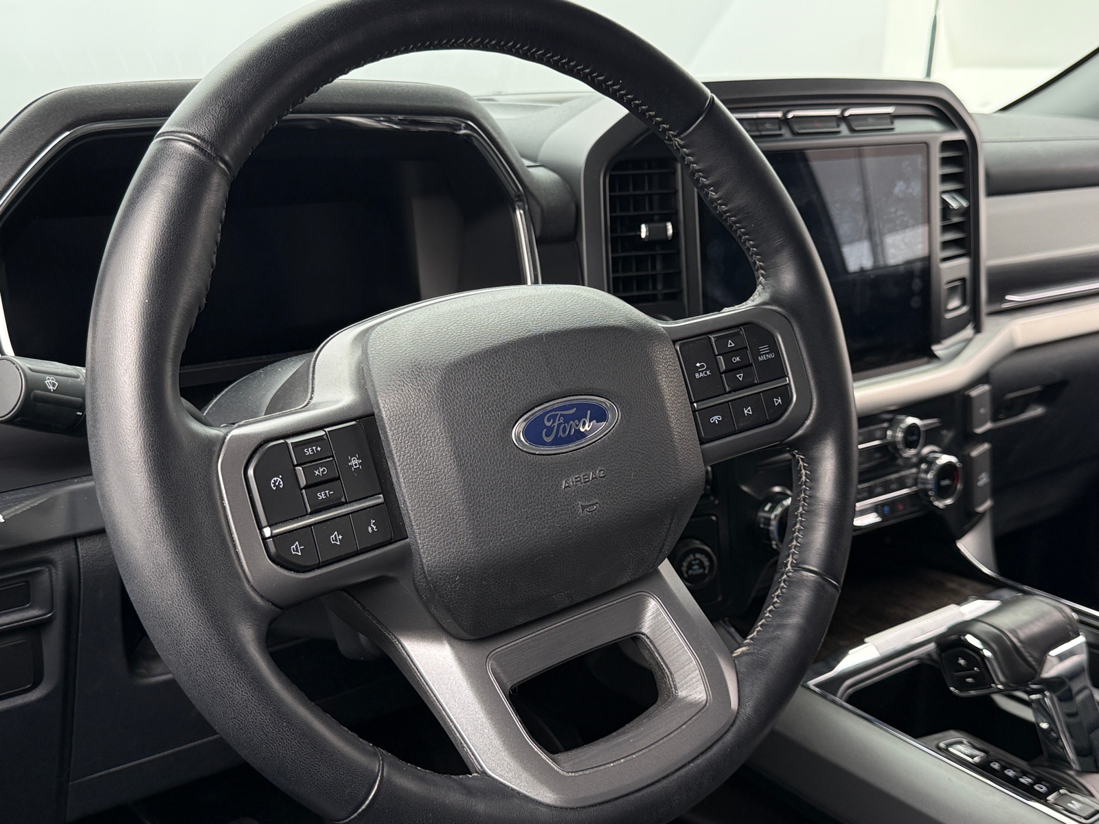 Thumbnail: 2022 Ford Econoline - 4