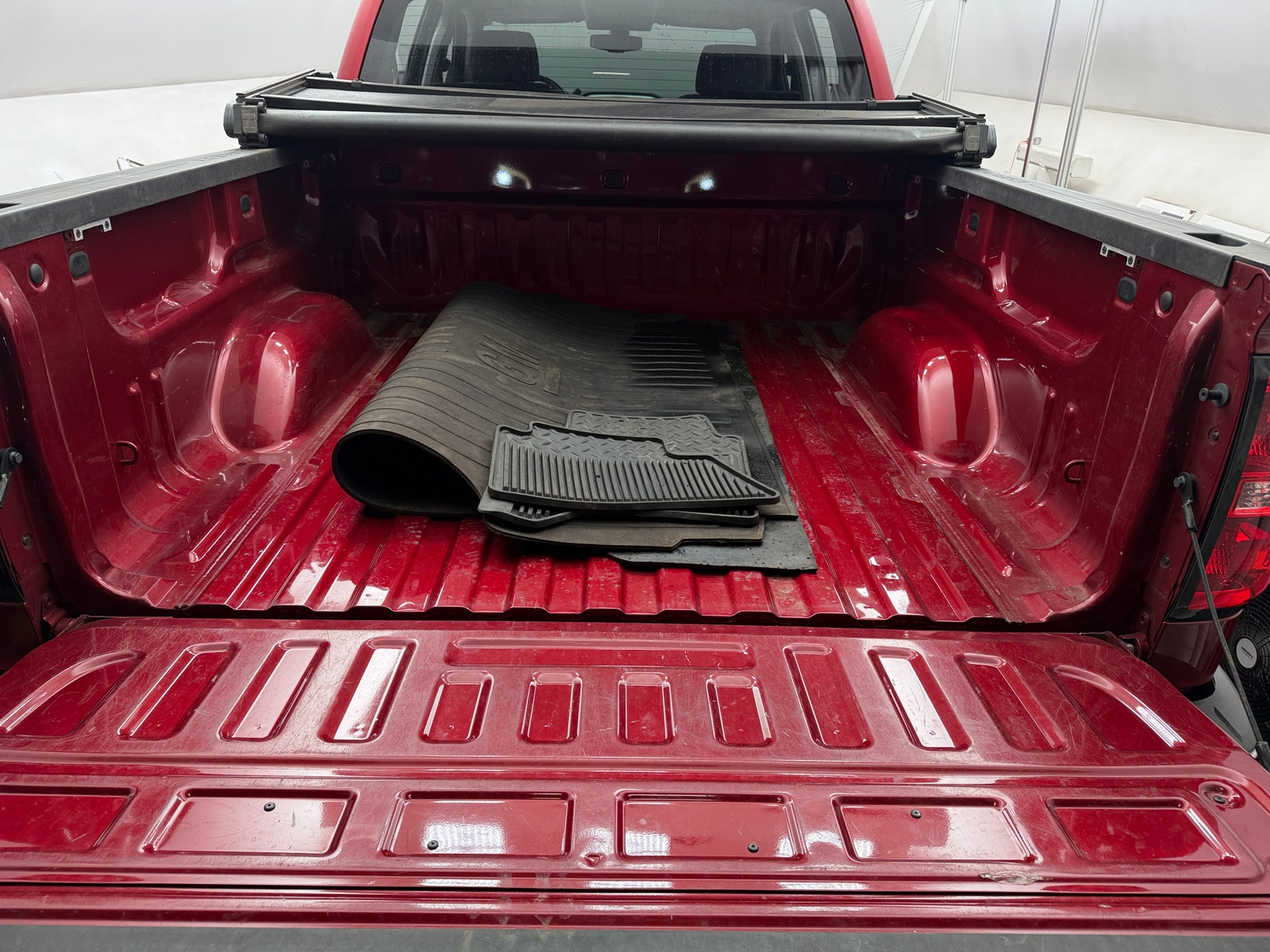 Thumbnail: 2018 Chevrolet Silverado 1500 - 7