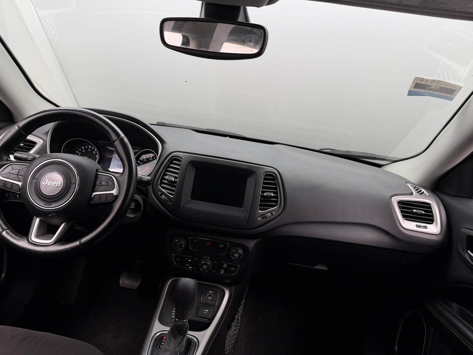 Thumbnail: 2020 Jeep Compass - 3