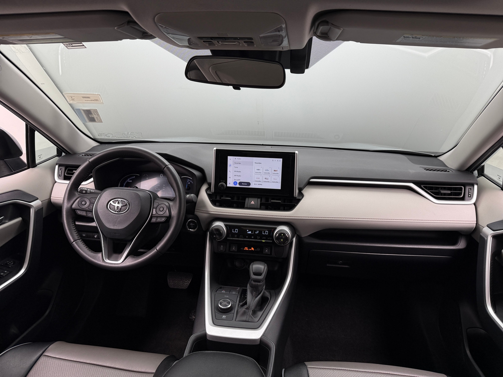Thumbnail: 2025 Toyota RAV4 - 3