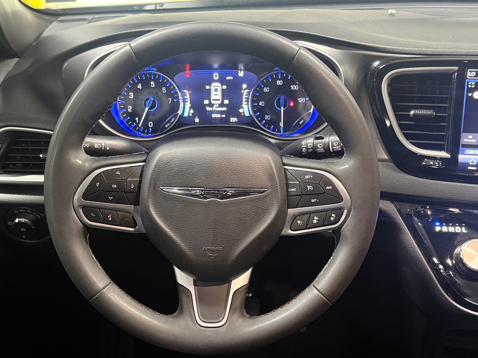 Thumbnail: 2025 Chrysler Pacifica - 4