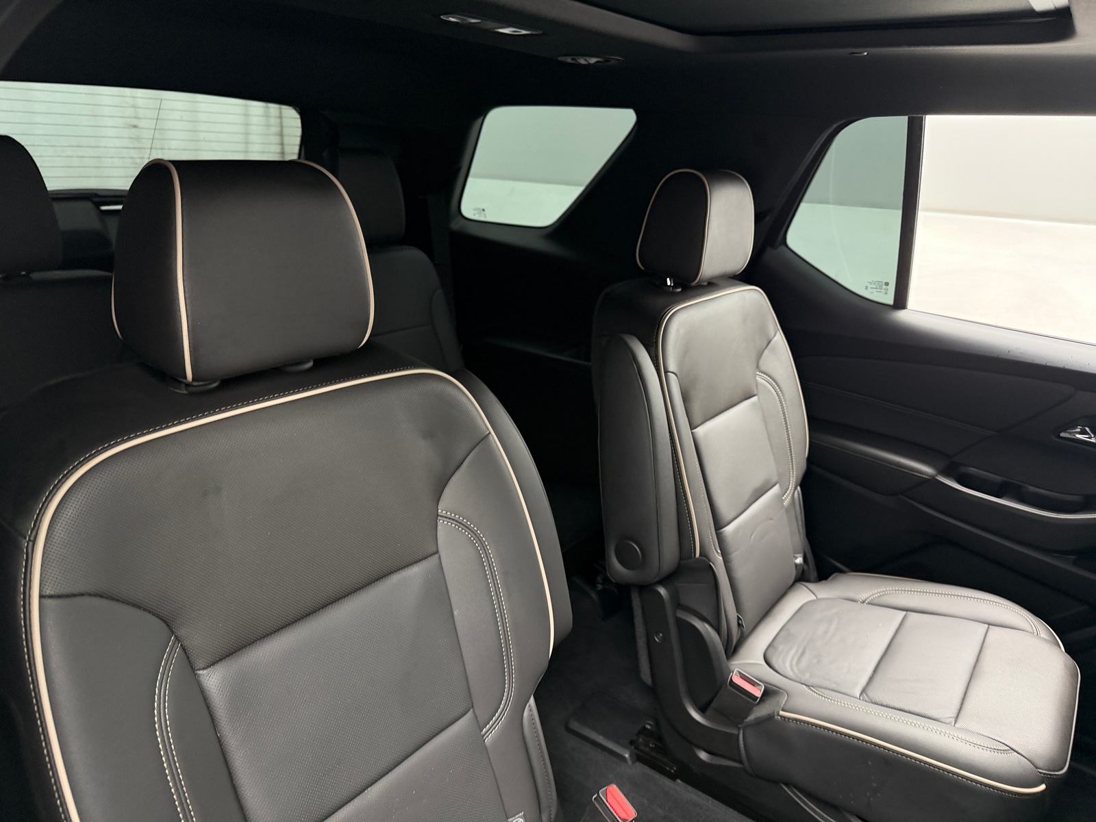 Thumbnail: 2023 Chevrolet Traverse - 5
