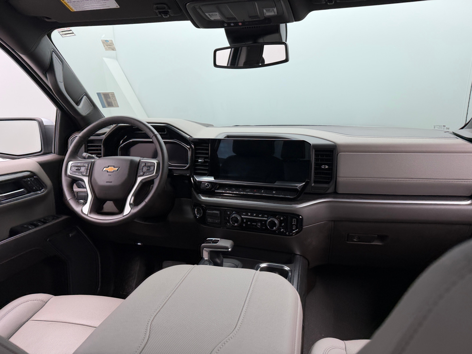 Thumbnail: 2024 Chevrolet Silverado 1500 - 2