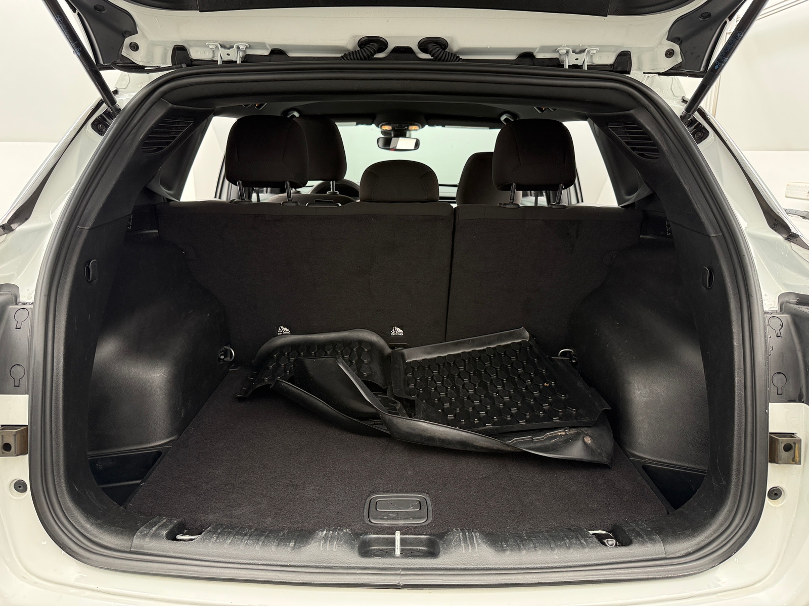 Thumbnail: 2024 Jeep Compass - 7