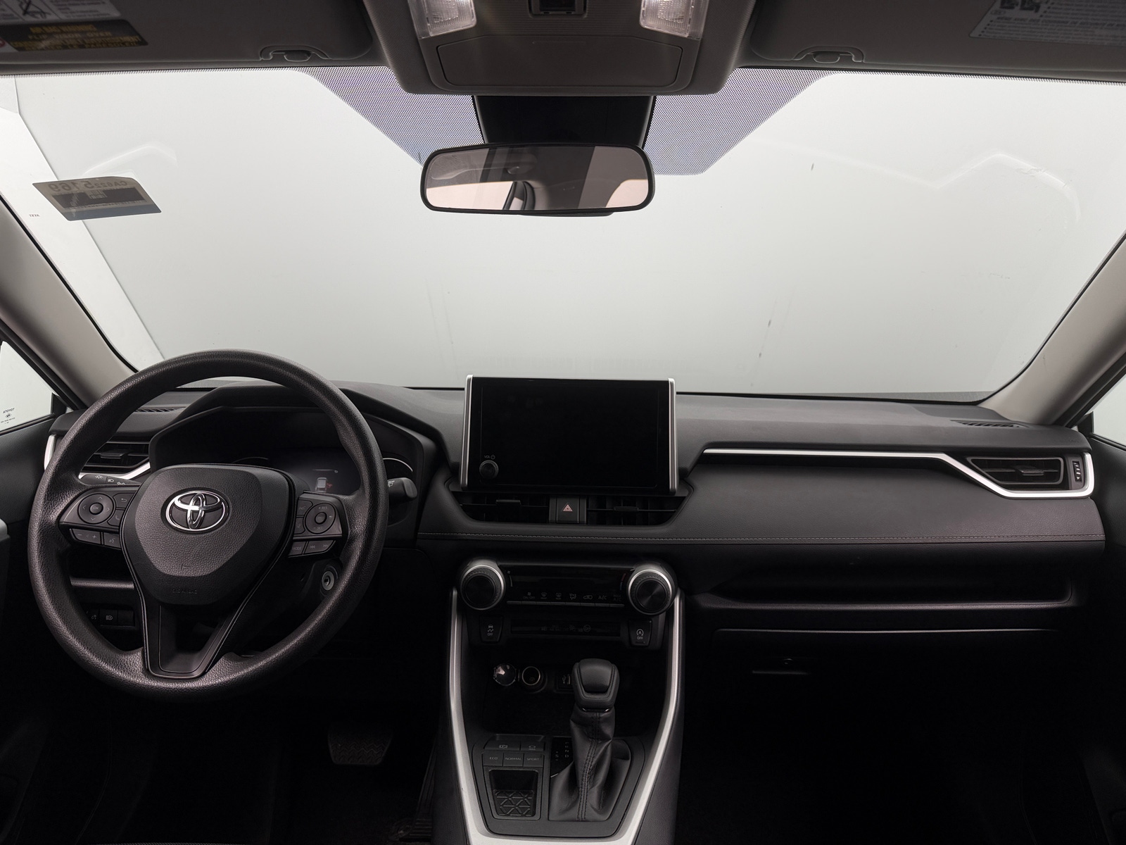 Thumbnail: 2025 Toyota RAV4 - 3