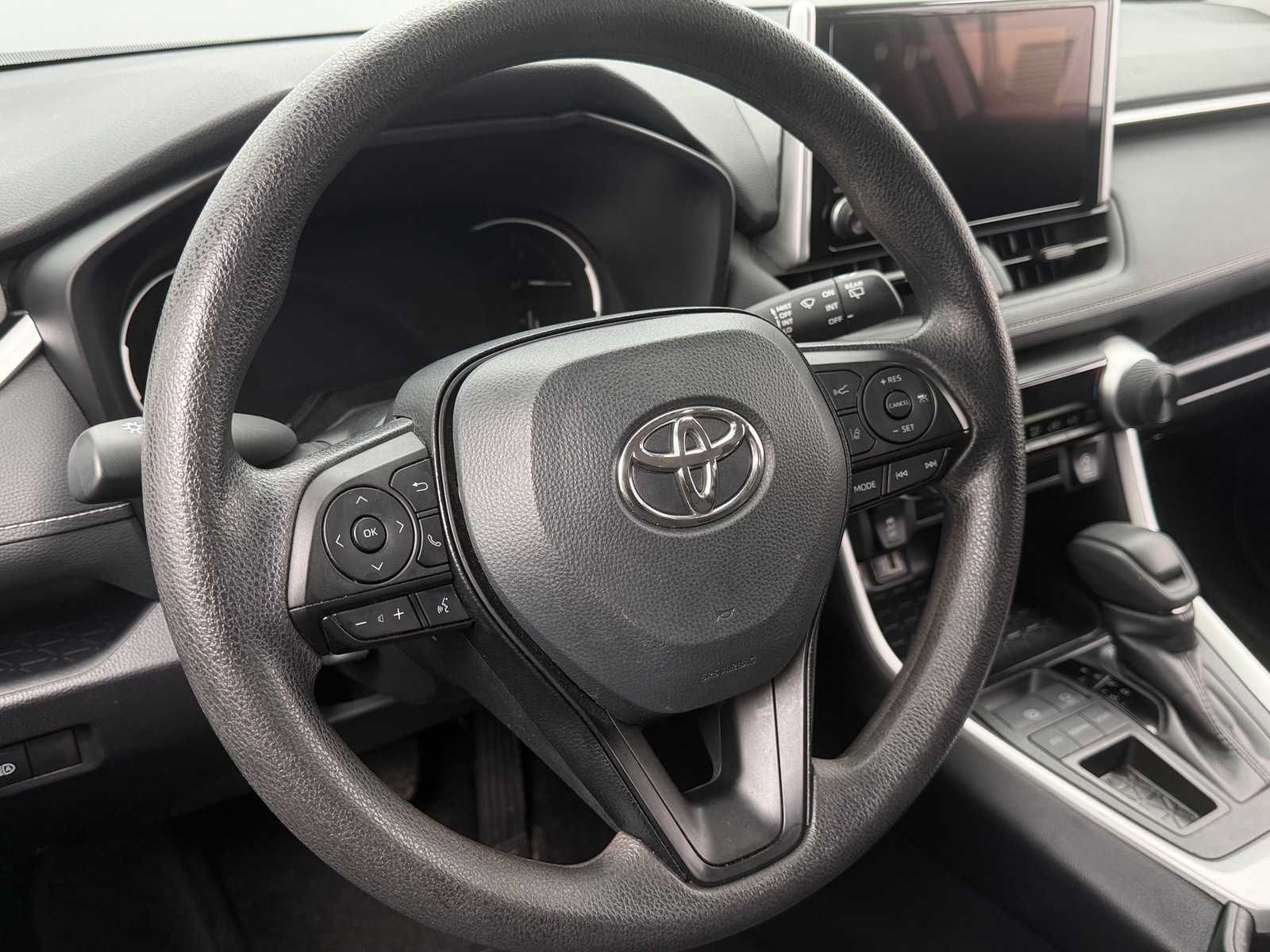 Thumbnail: 2025 Toyota RAV4 - 5