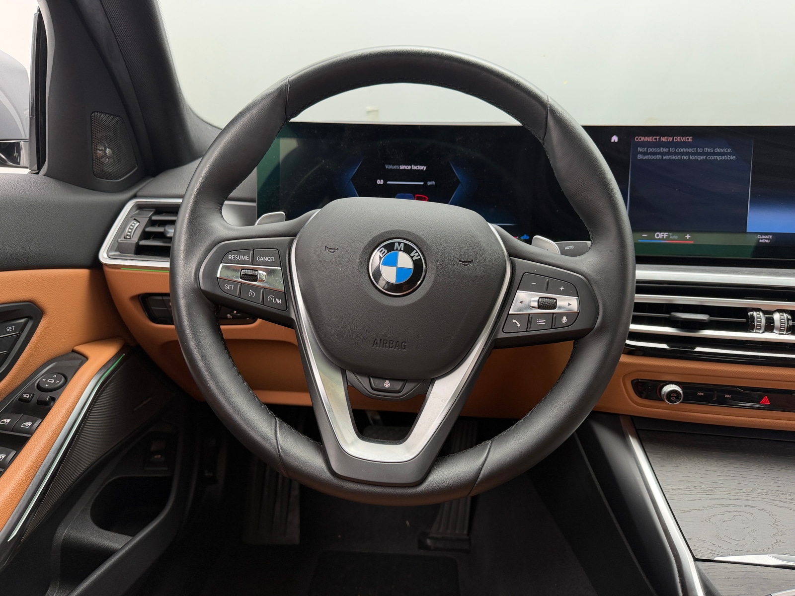 Thumbnail: 2024 BMW 3 Series - 4