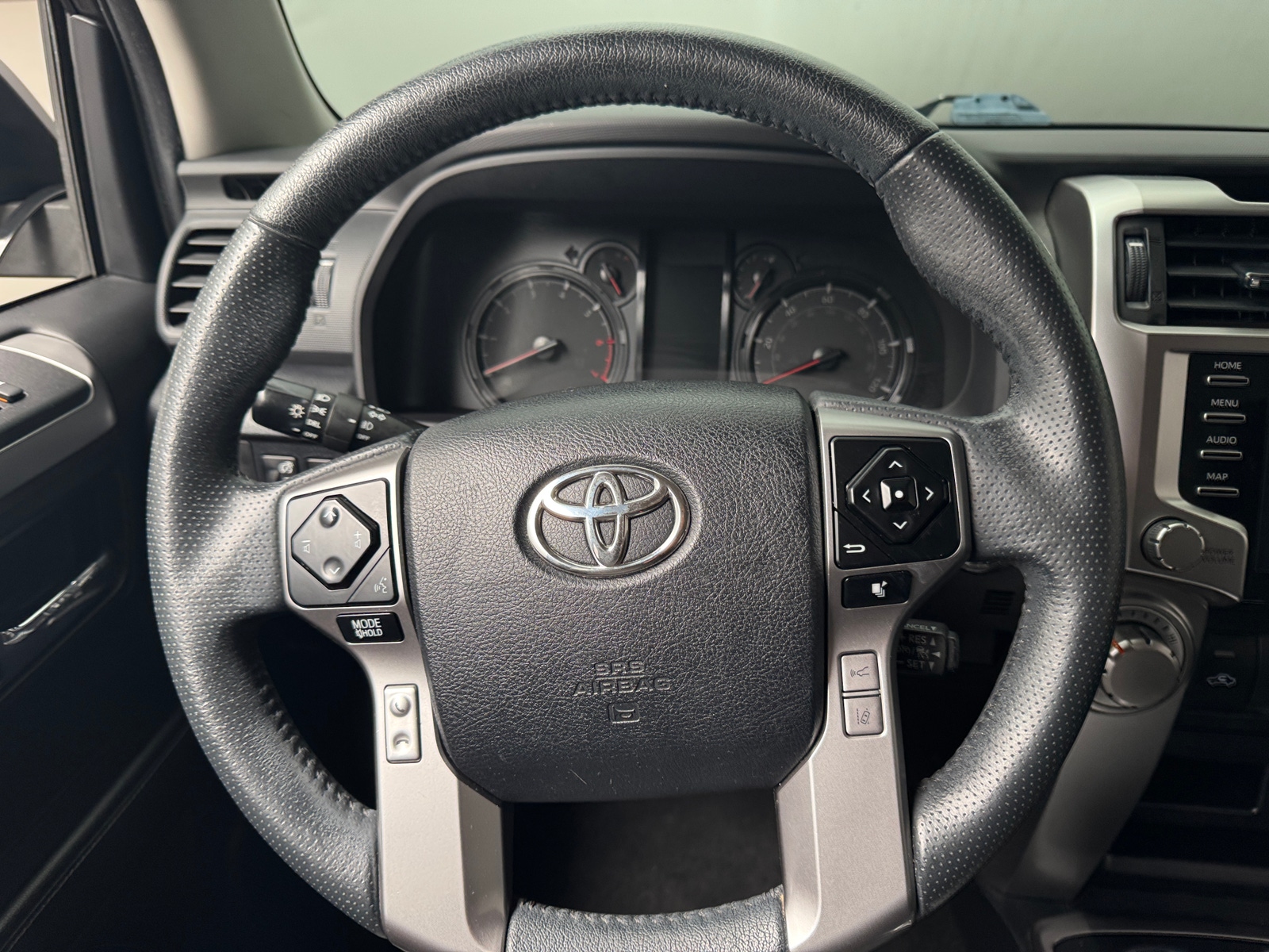 Thumbnail: 2022 Toyota 4Runner - 5