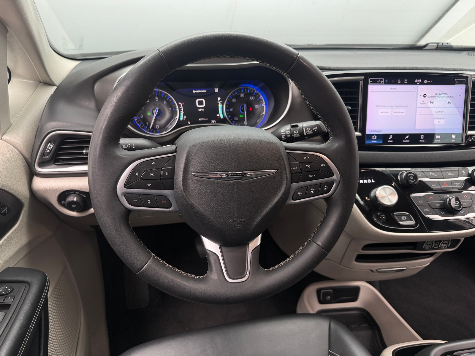 Thumbnail: 2024 Chrysler Pacifica - 4