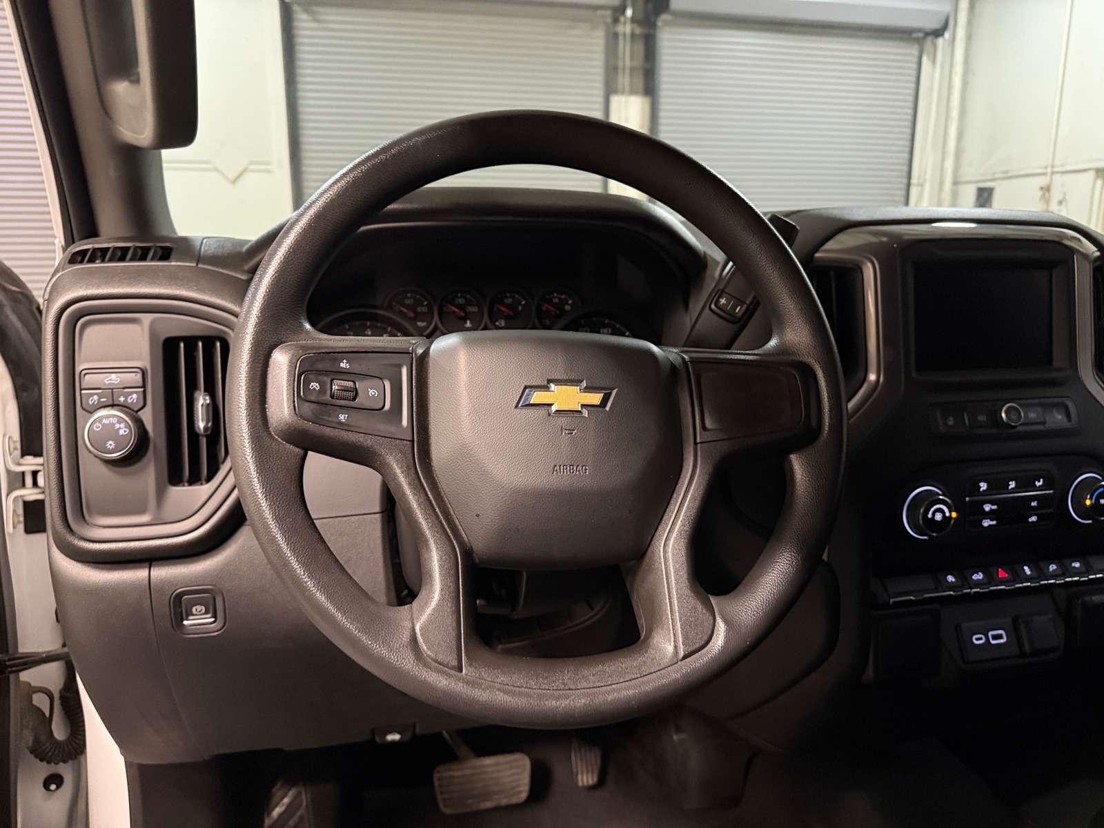 Thumbnail: 2021 Chevrolet Silverado 1500 - 5