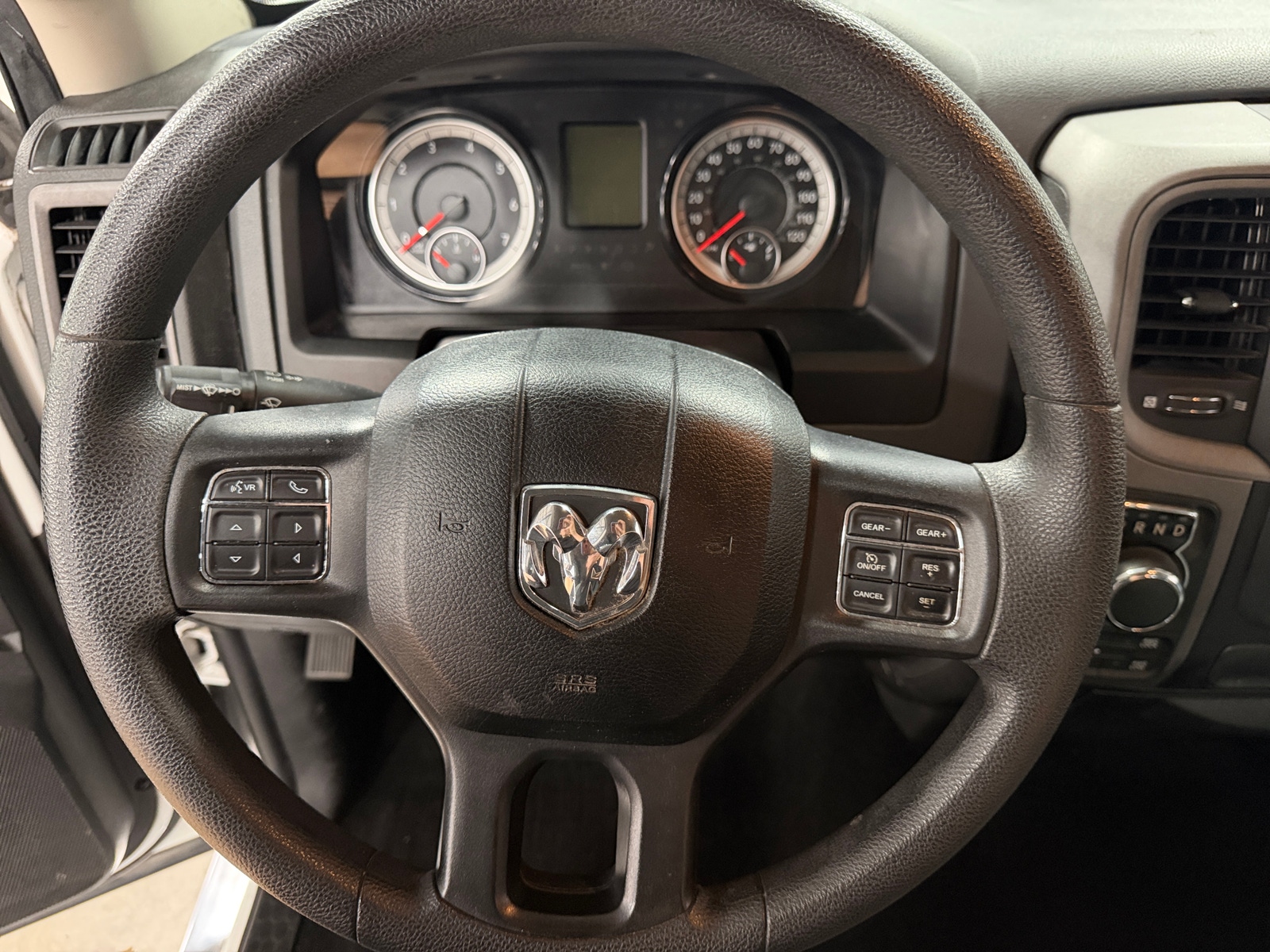 Thumbnail: 2019 RAM 1500 Classic - 5