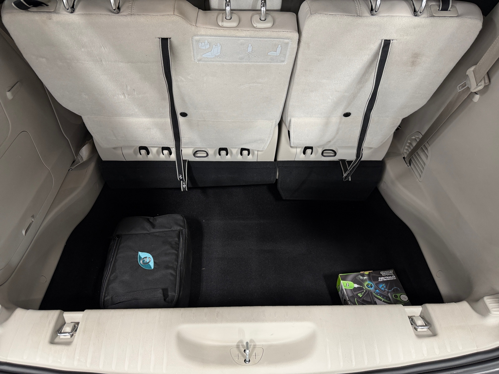 Thumbnail: 2021 Chrysler Pacifica - 6